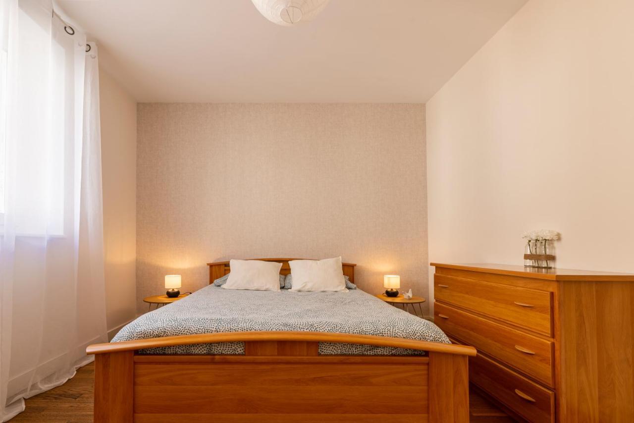 Le Rollin Cosy LOVELY - CONFORT- RELAX - CENTRE VILLE - PARKING FREE- 6 Voyageurs Dijon Exterior foto